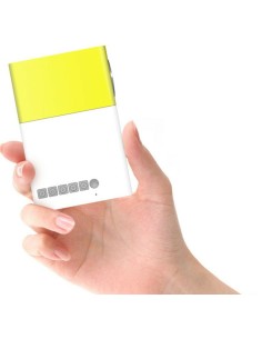 Mini Proyector YG300 2