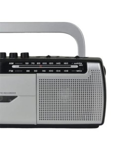 Daewoo DW1107 FM Radio Cassette en Logroño 2