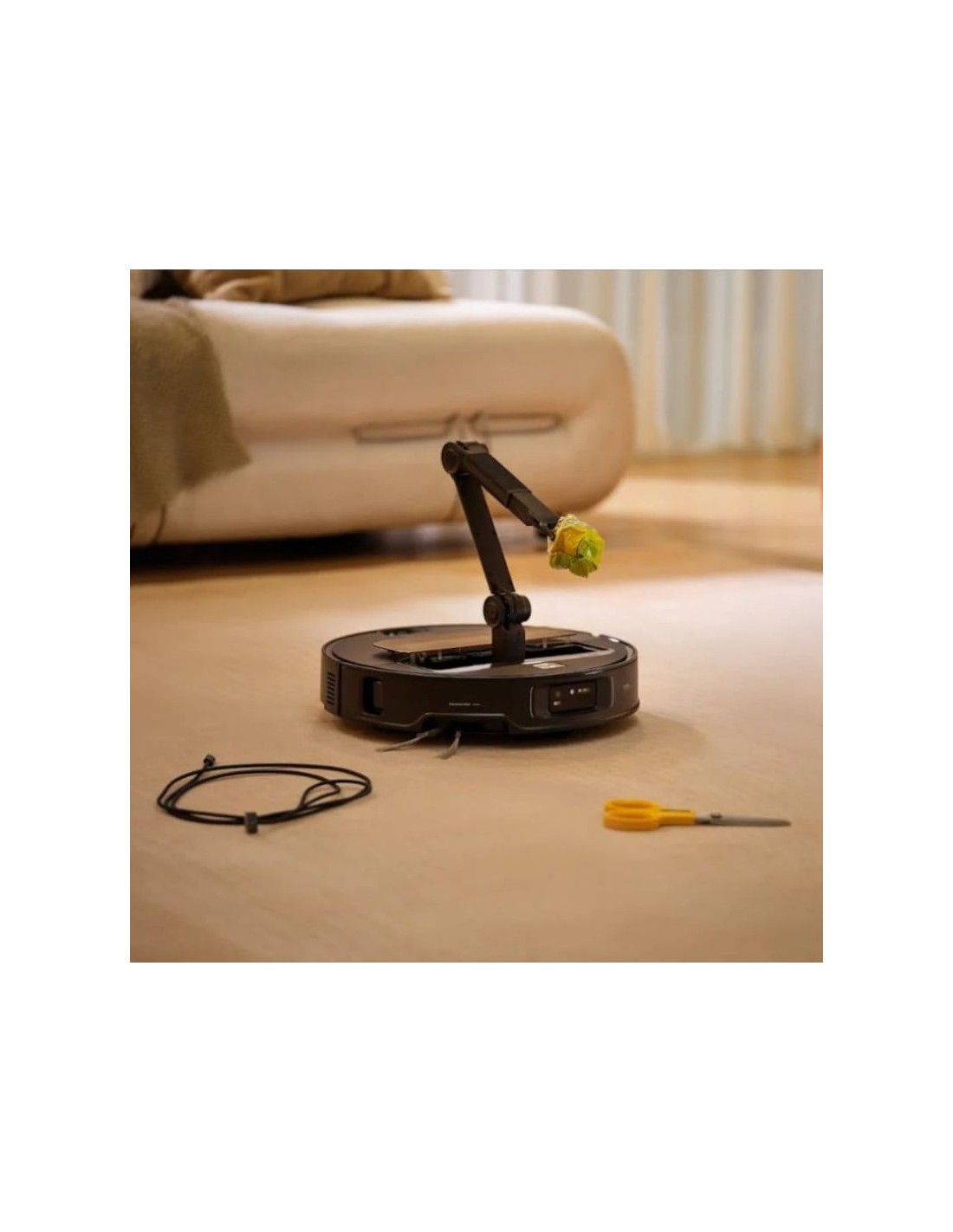 Robot aspirador Roborock Saros Z70 con Brazo Mecánico OmniGrip