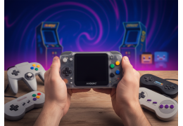 Consolas Retro y Arcade en Logroño | Catálogo Completo 2025